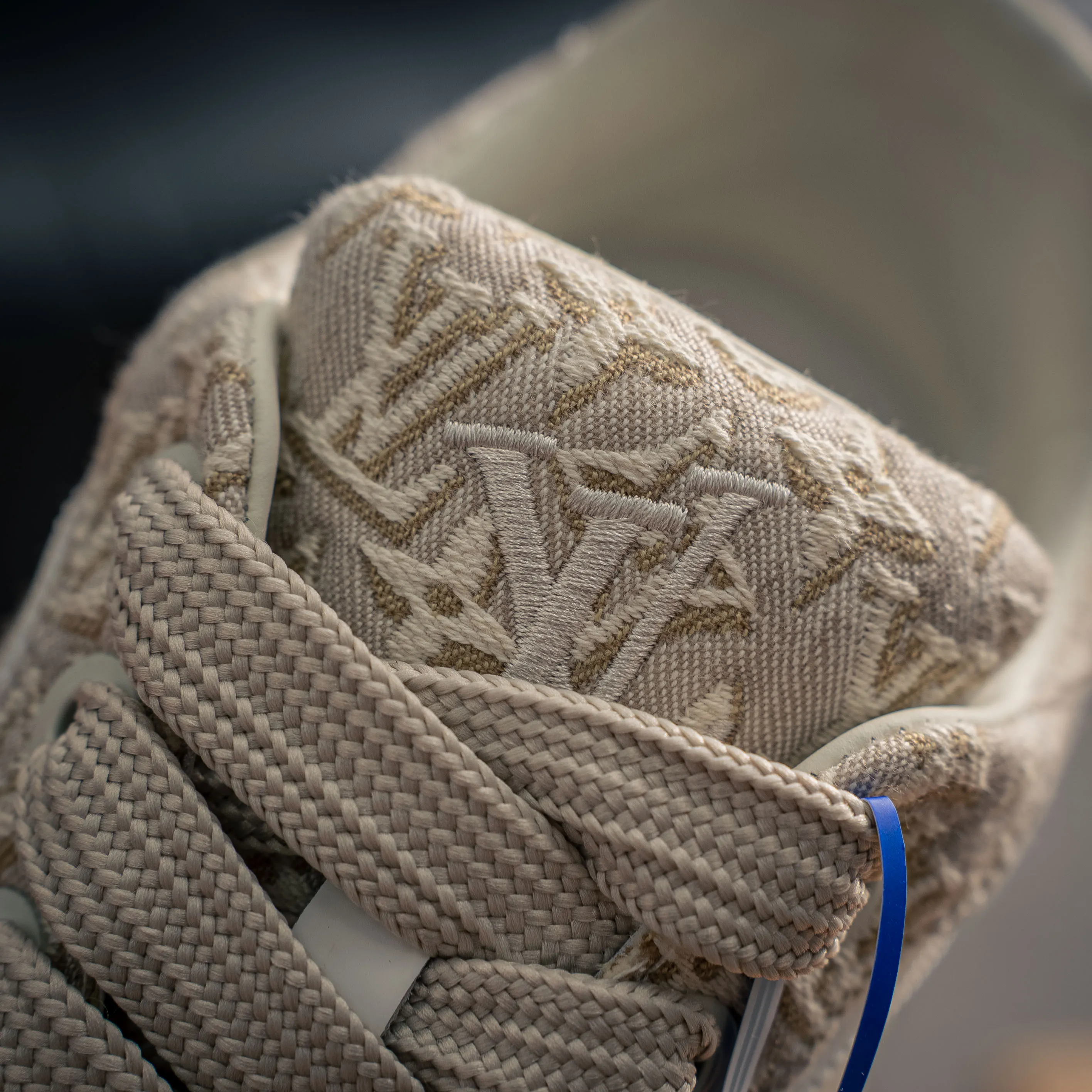 # LV tilted ， Shoes，Sneakers， Shoes，Skate Shoes~~ Sneakers， LV Shoes ， Cushioning TPU Vuitton ，